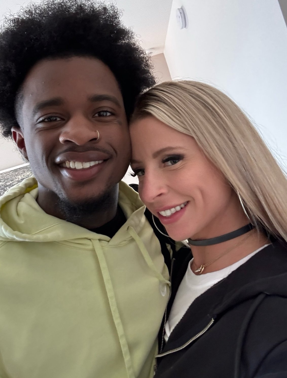 Tiffani Time vs. Damion Dayski in Rare BG Scene